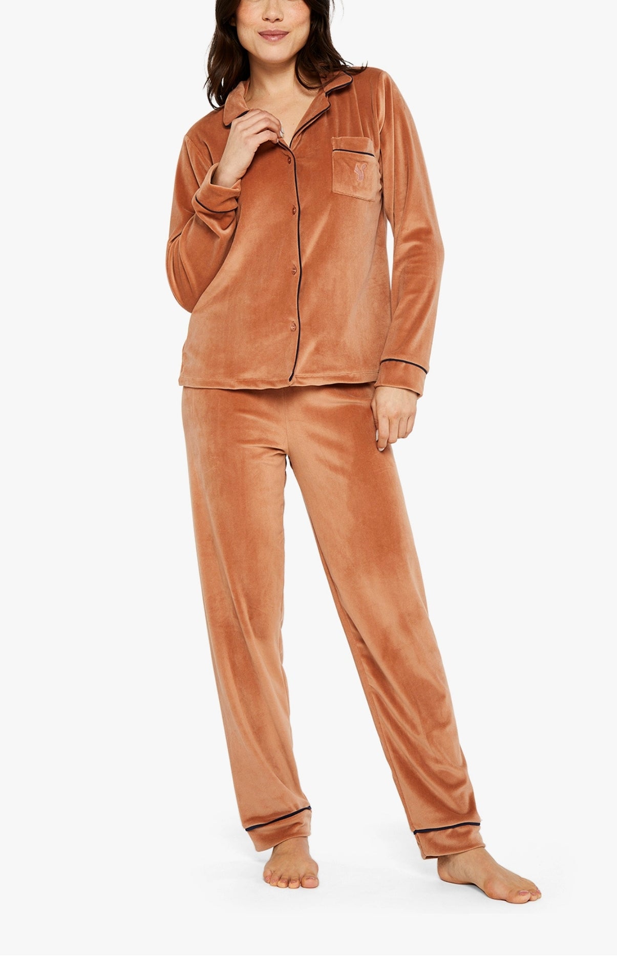 arthur-bob-caramel-pyjama-velours-caramel-boutonn-femme image 1