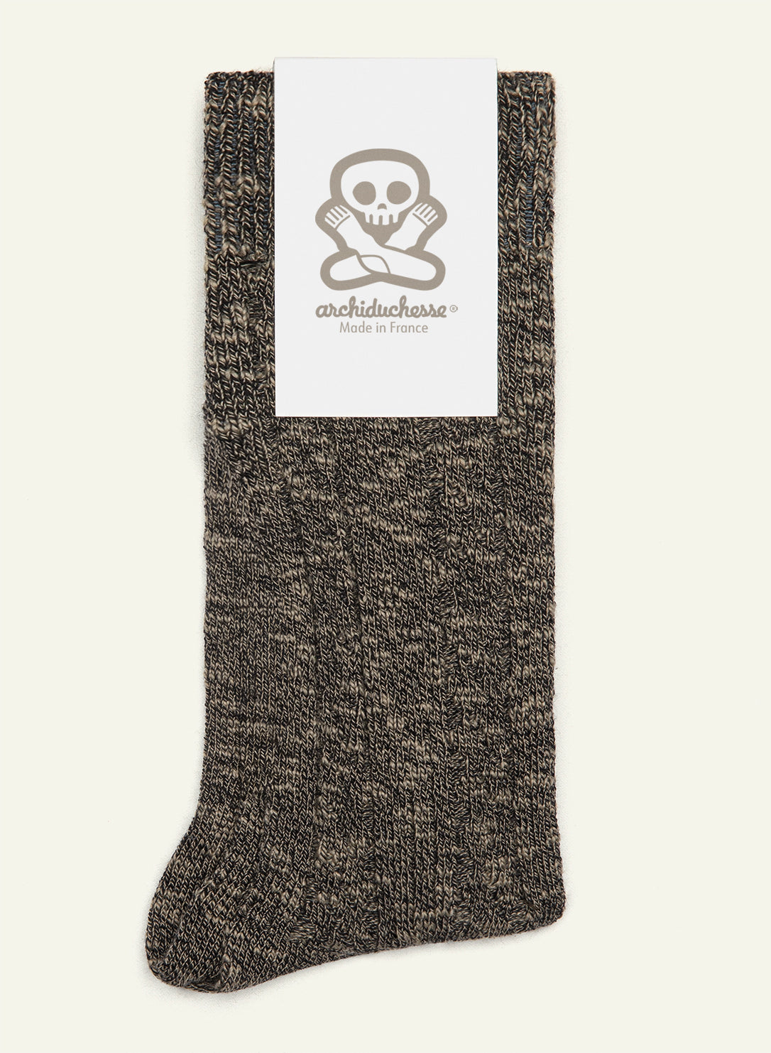 archiduchesse-cocooning-d-hiver-noir-gris-chaussettes-chaudes image 6
