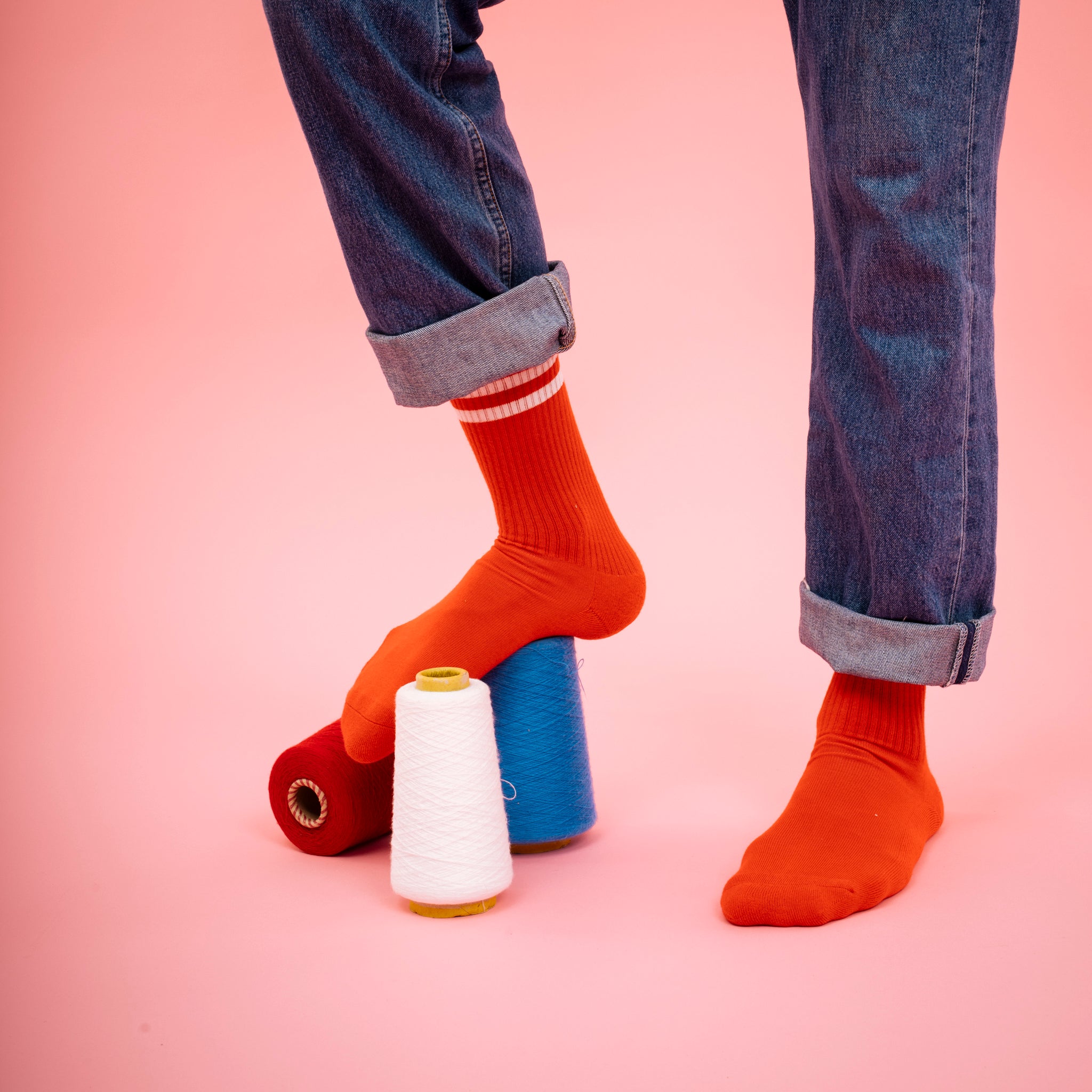 archiduchesse-bouclette-rouge-vermignon-chaussettes-hiver image 4