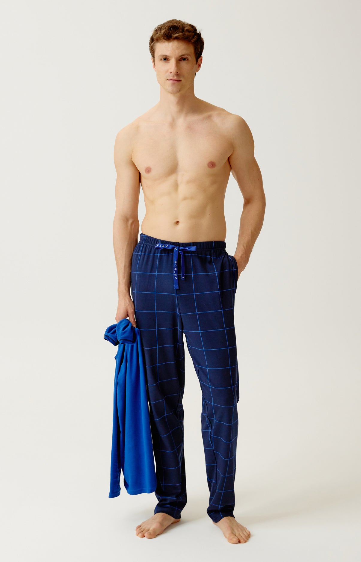 arthur-bob-windsor-pyjama-long-homme-coton-bio-marine image 6
