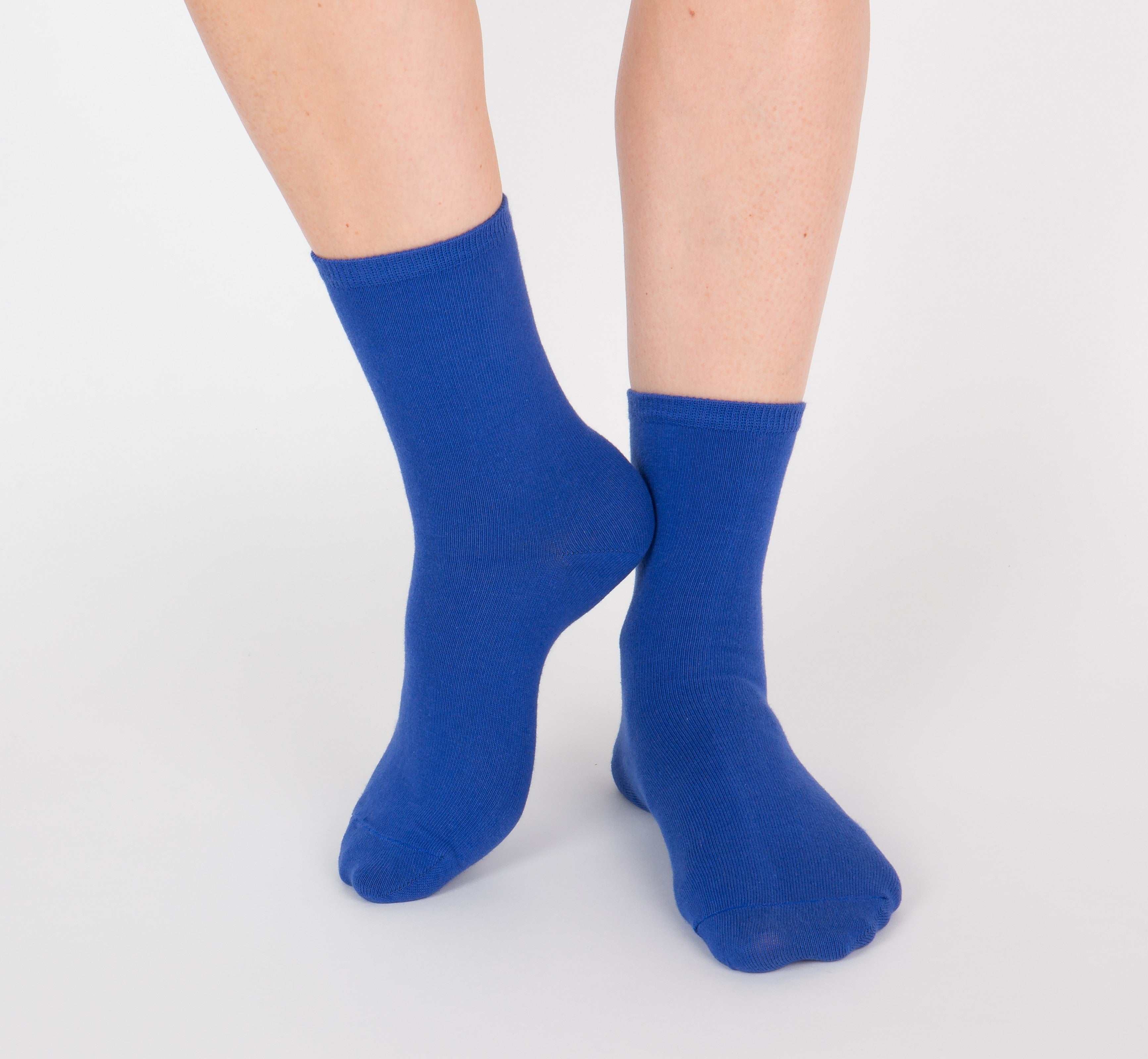archiduchesse-courte-bleu-monochrome-chaussettes-coton-cheville image 6