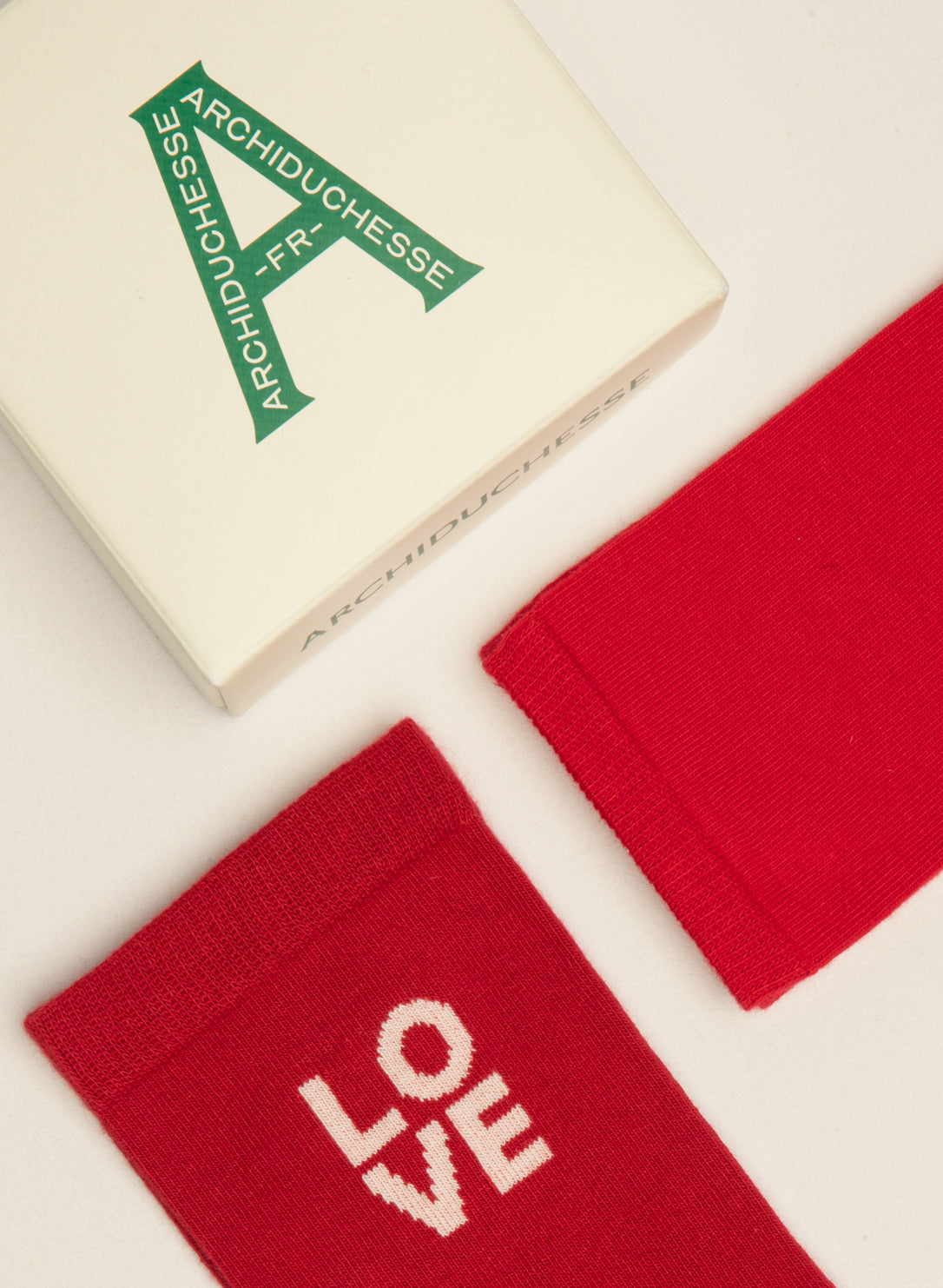 archiduchesse-fantaisie-duo-chaussettes-pairfect-match-rouge-cardinal image 2