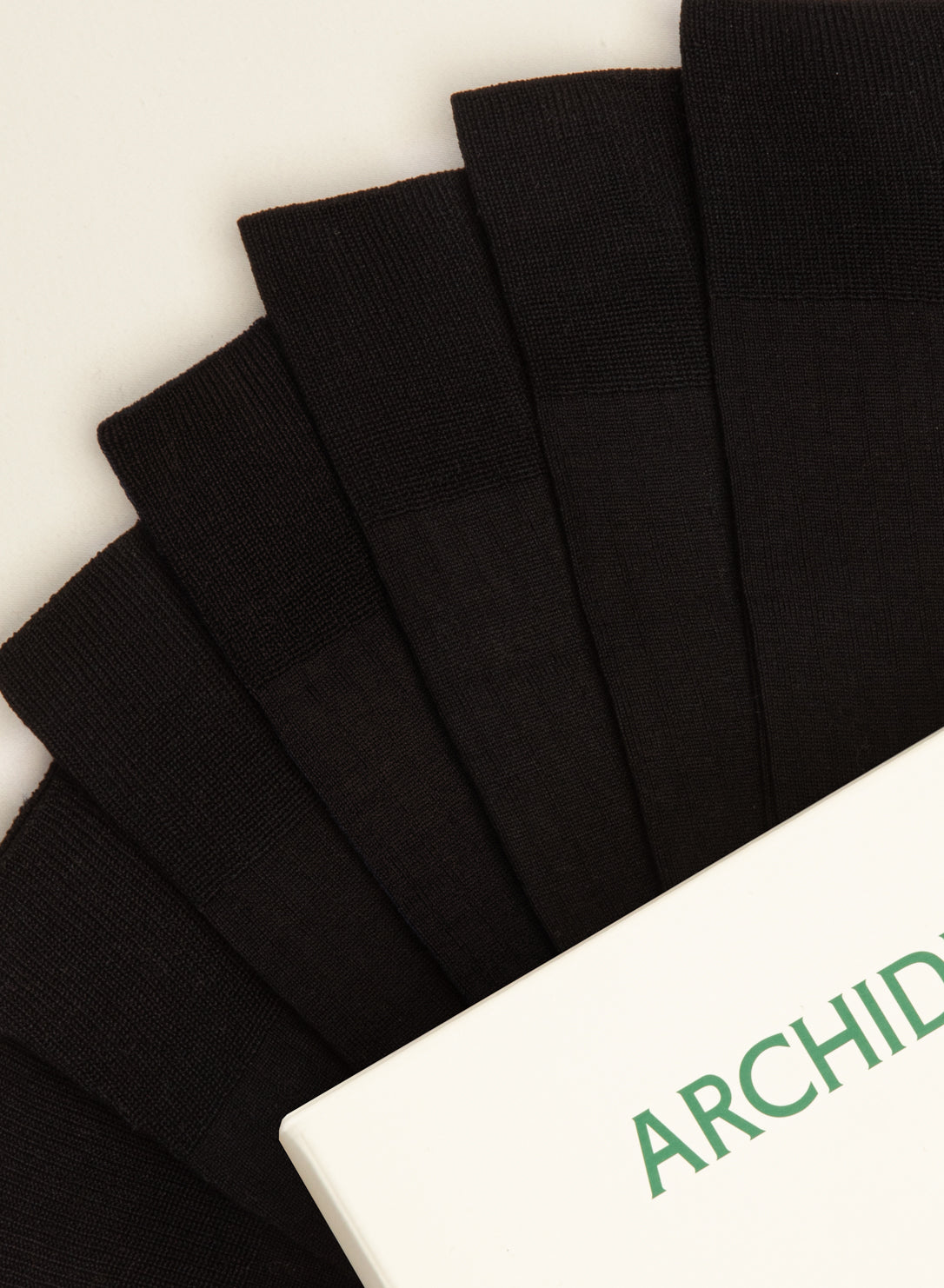 archiduchesse-de-luxe-semainier-classique-chaussettes-36-41 image 3