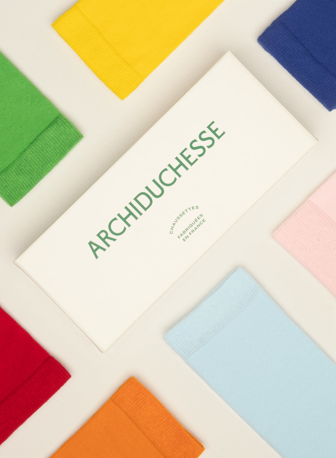 archiduchesse-de-ville-semainier-happy-color-chaussettes-coton image 2