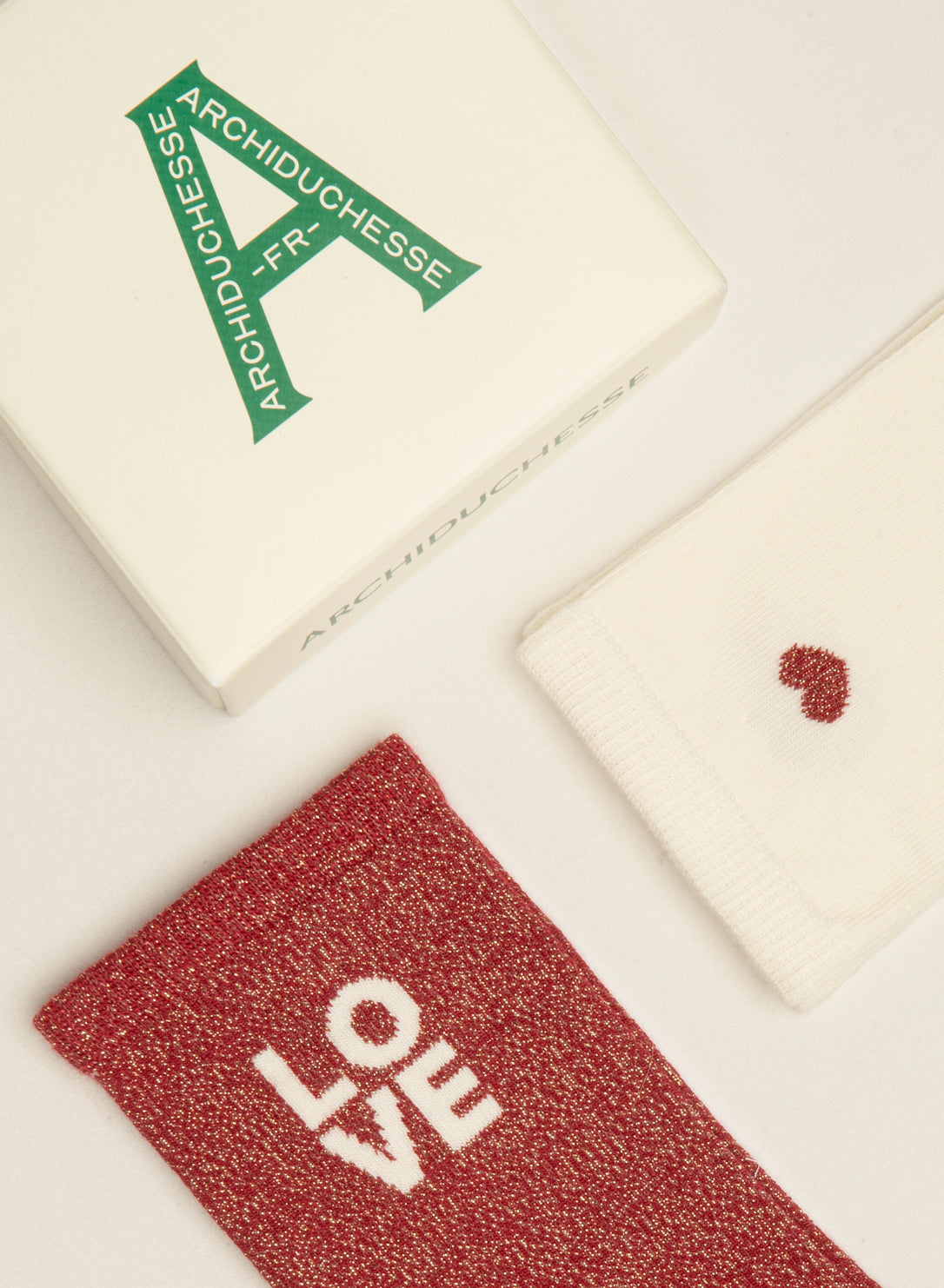 archiduchesse-fantaisie-duo-love-chaussettes-coffret-tu-rouge image 2