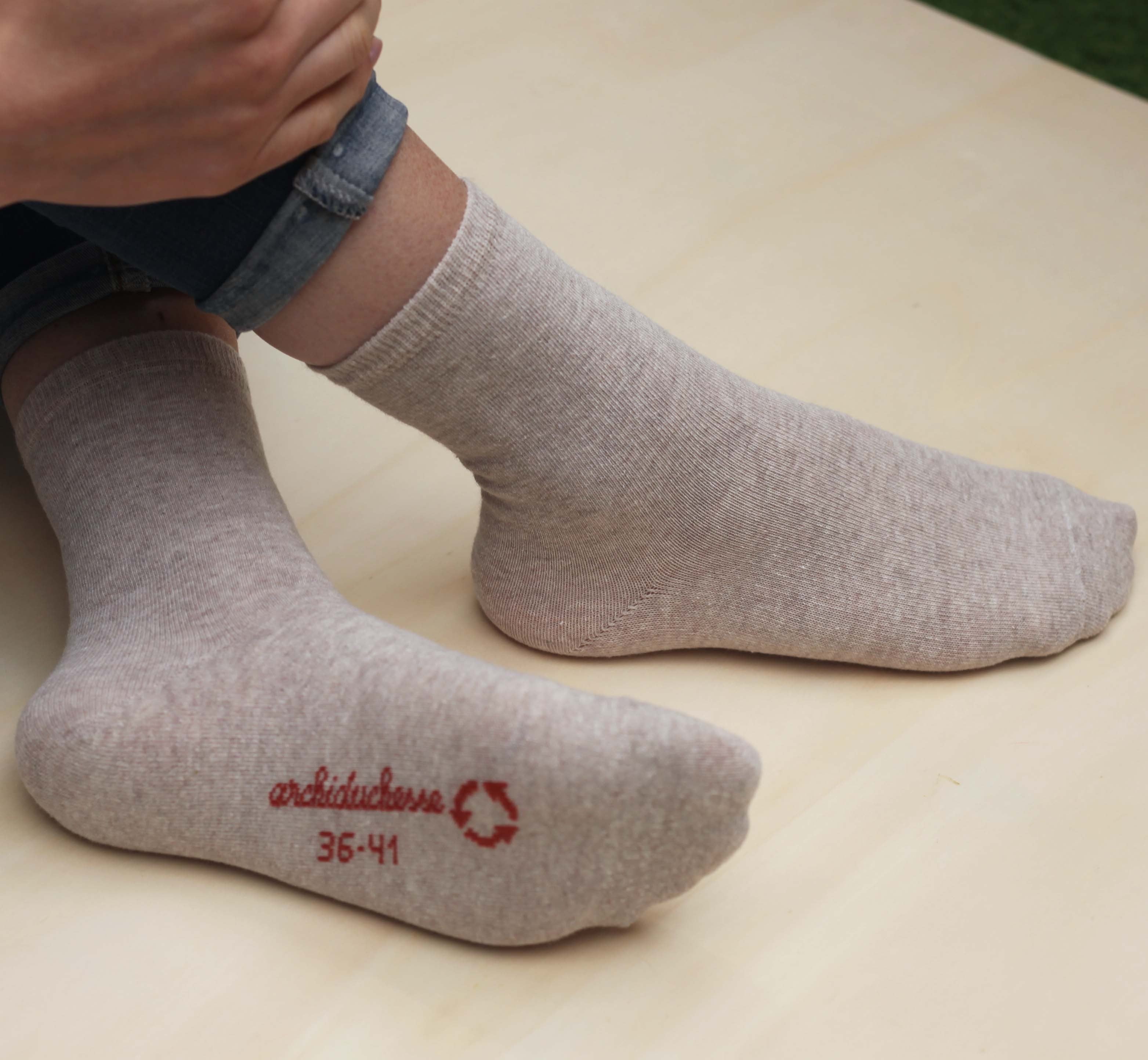 archiduchesse-recycl-e-greige-ta-thunberg-chaussettes-beige image 7