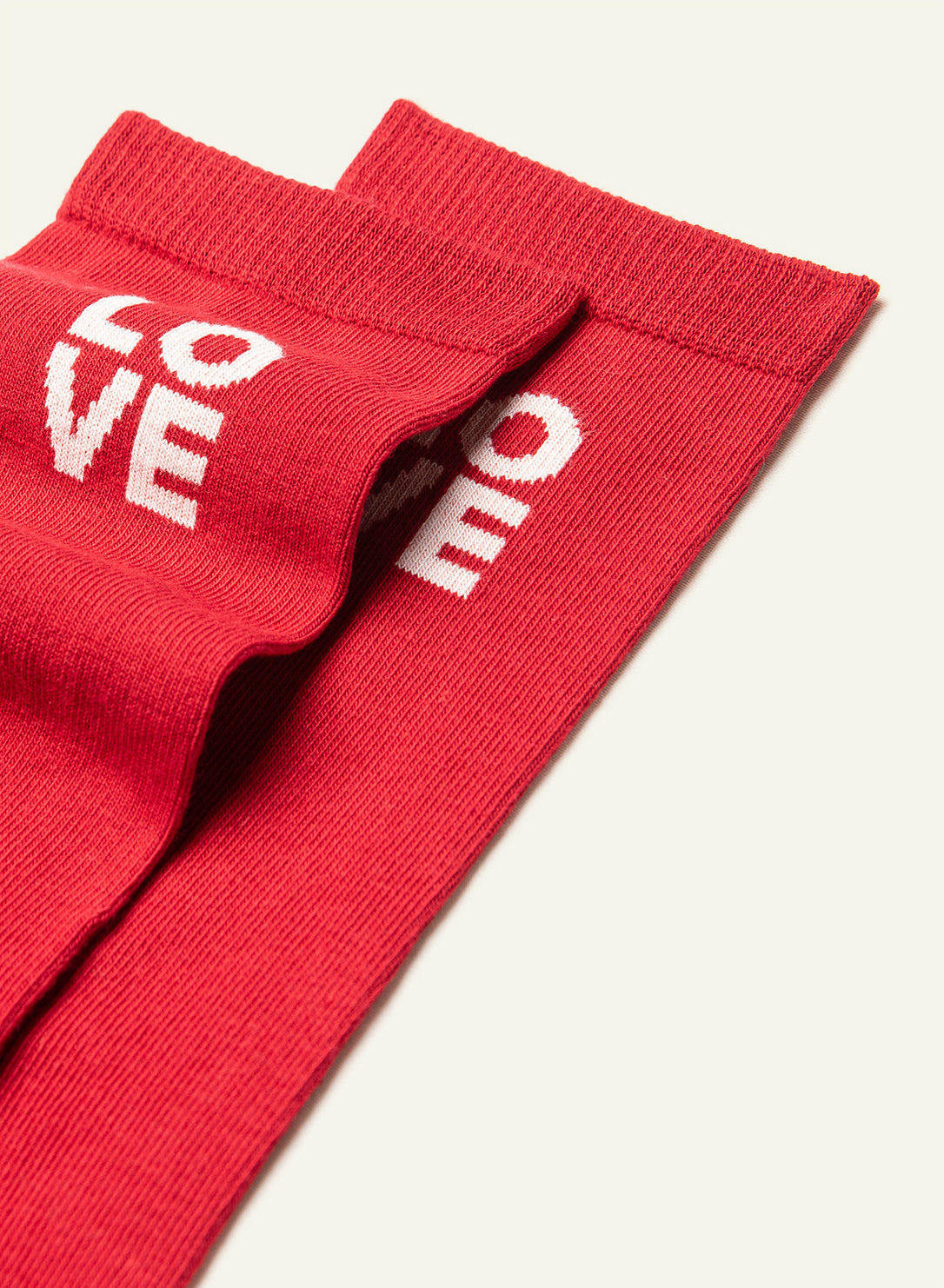 archiduchesse-fantaisie-pair-fect-match-chaussettes-courtes-rouges image 6