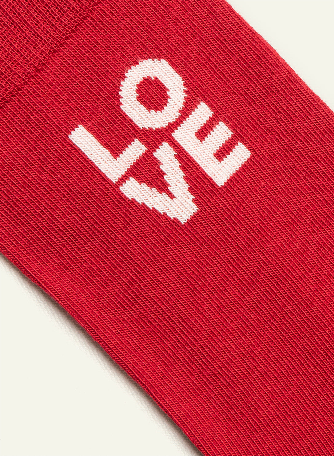 archiduchesse-fantaisie-pair-fect-match-chaussettes-courtes-rouges image 4