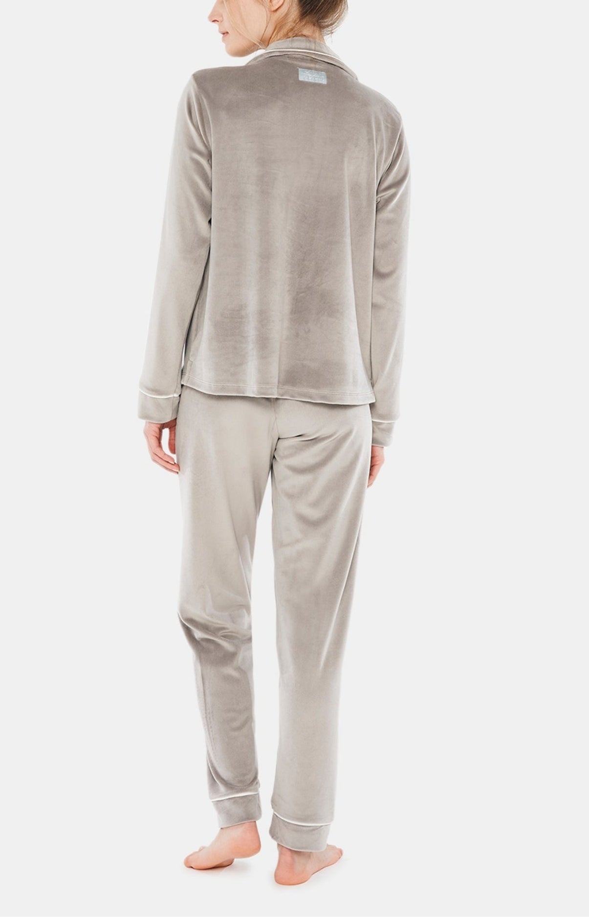 arthur-bob-velours-pyjama-femme-gris-boutonn-chaud image 6