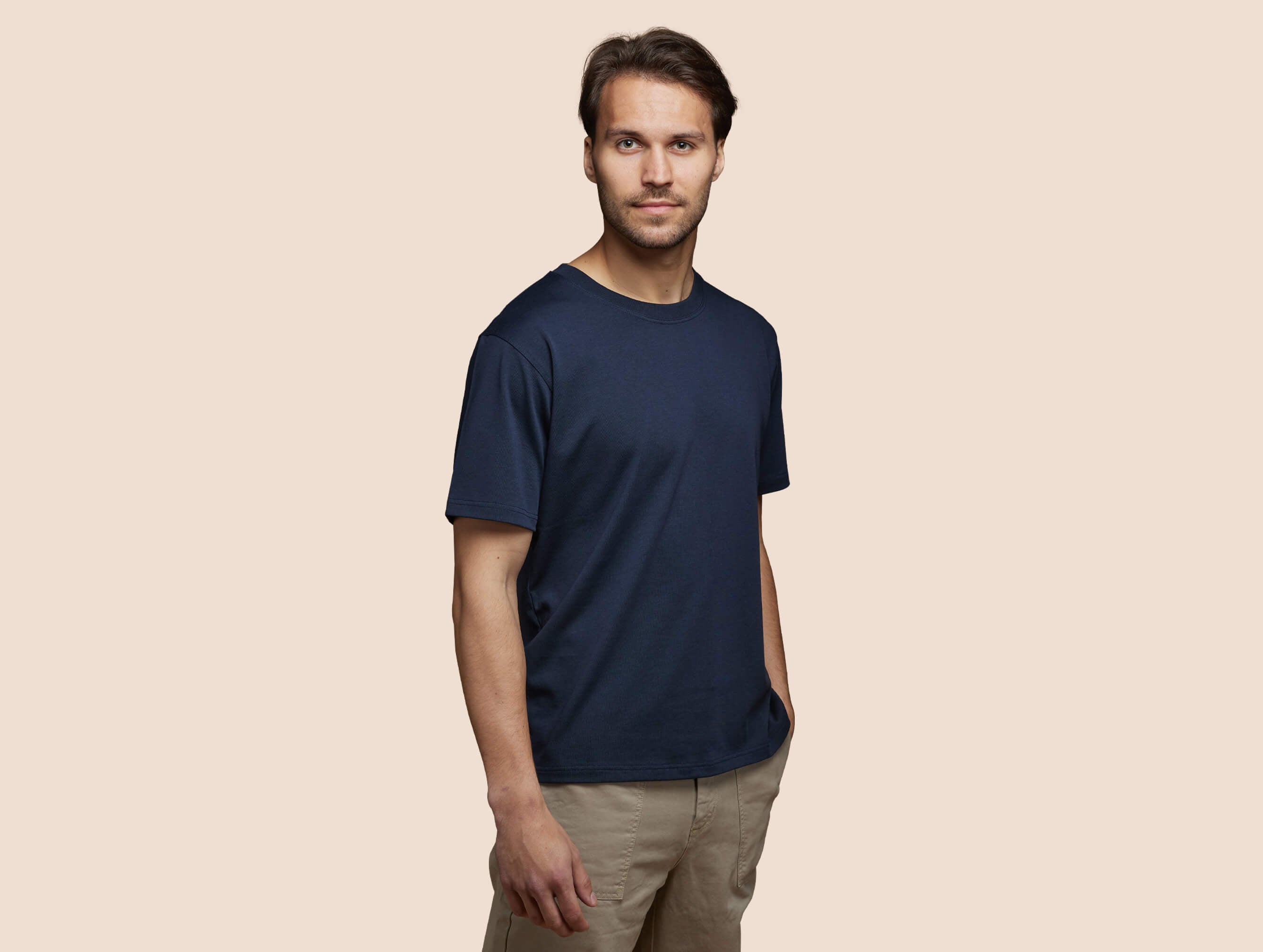 p-trone-t-shirt-coupe-droite-1-re-g-n-ration-t-shirt-noir-bio image 5