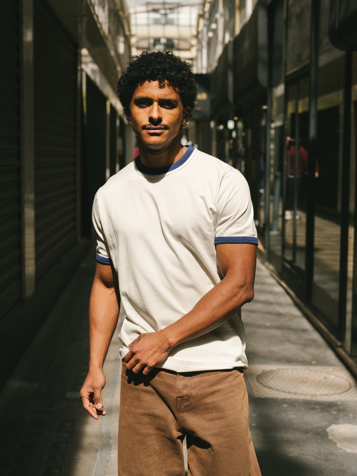 p-trone-varsity-t-shirt-manches-courtes-bleu-marine image 8