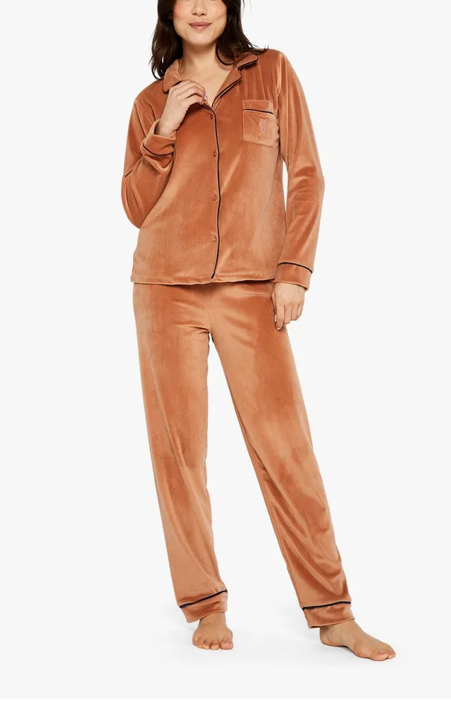 arthur-bob-caramel-pyjama-velours-caramel-boutonn-femme image 1