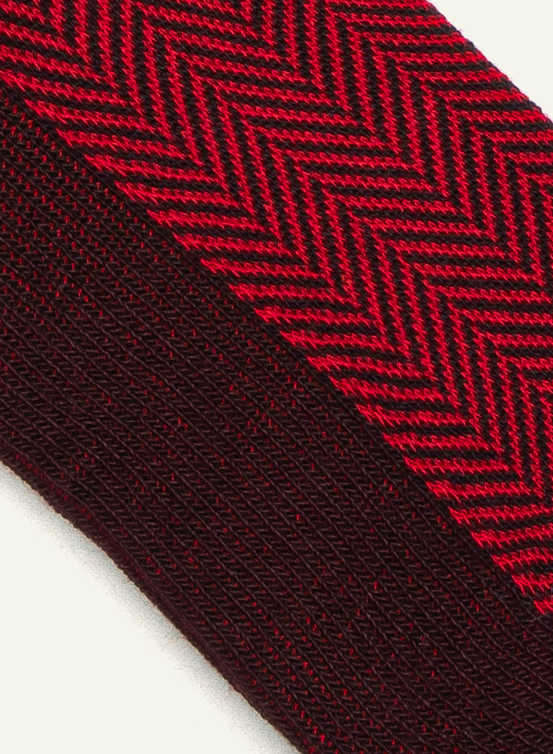 archiduchesse-fantaisie-chevronn-e-rouge-chaussettes-42-46 image 5