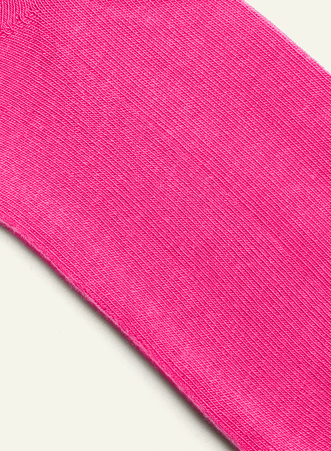 archiduchesse-bouclette-rose-framboise-chaussettes-chaudes image 5