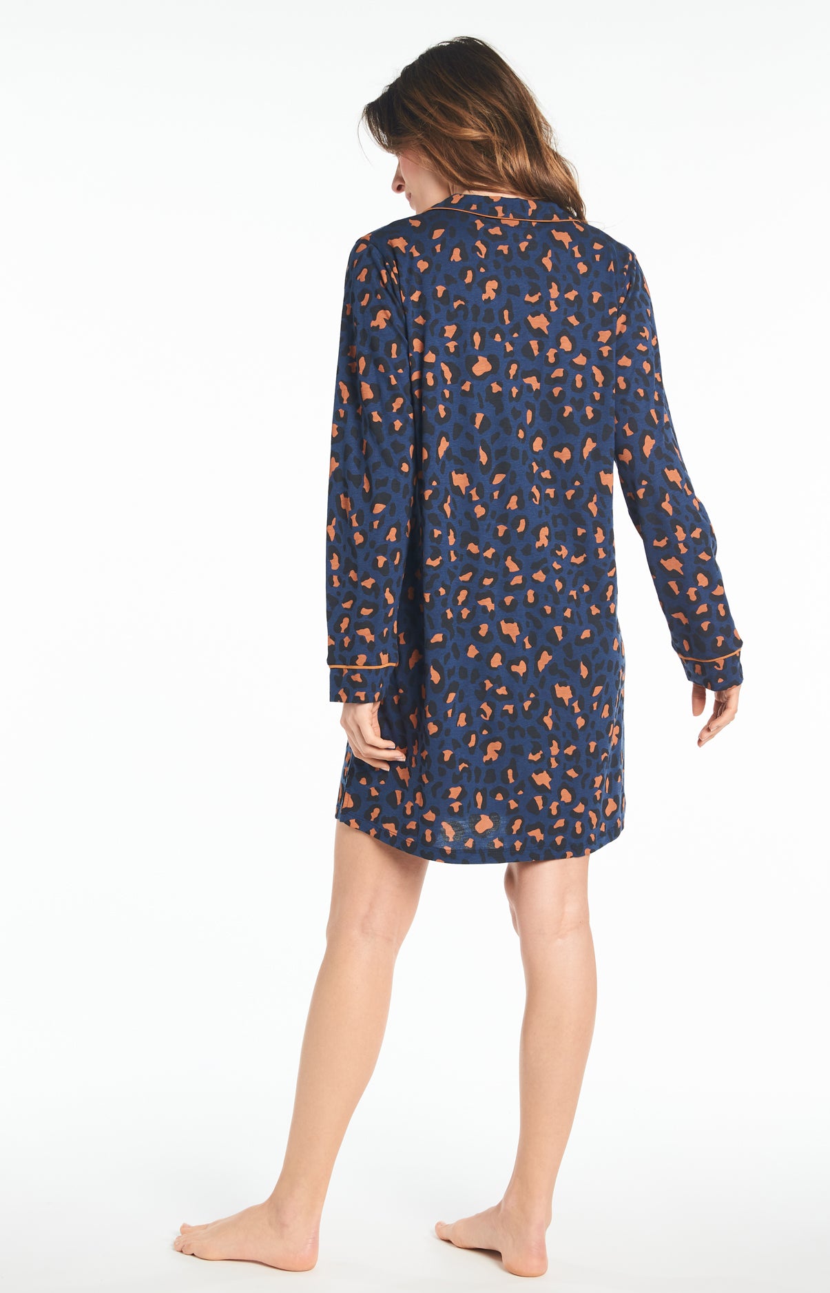 arthur-bob-chemise-de-nuit-l-opard-marine-courte image 5