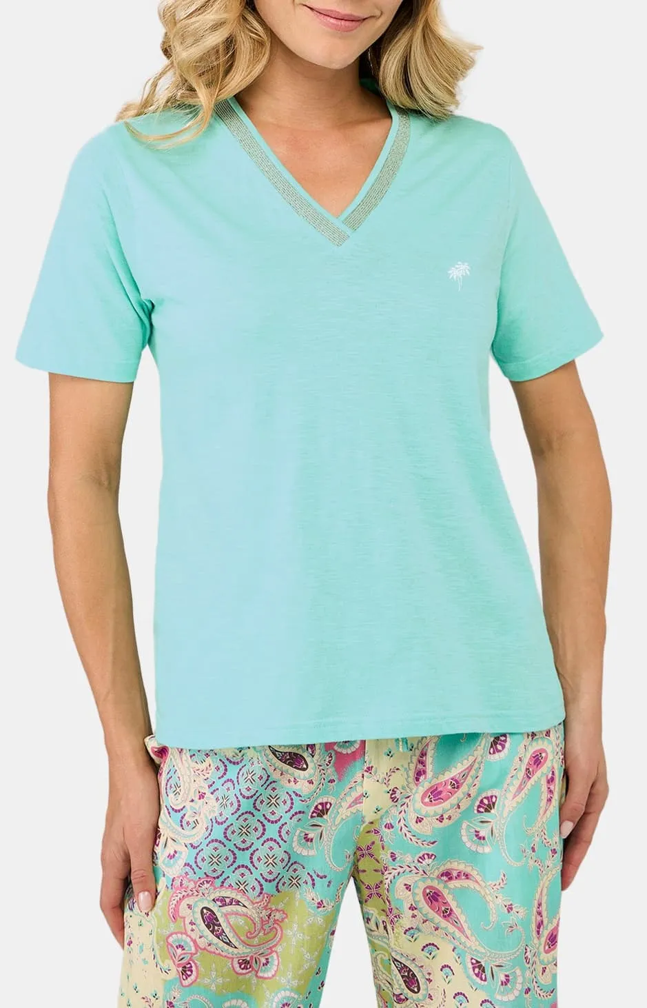 arthur-jade-tee-shirt-femme-coton-bio-vert-col-v image 1