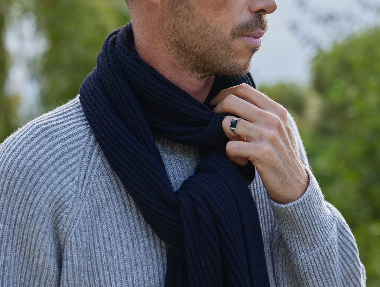 p-trone-charpe-laine-m-rinos-bleu-marine-taille-unique image 8