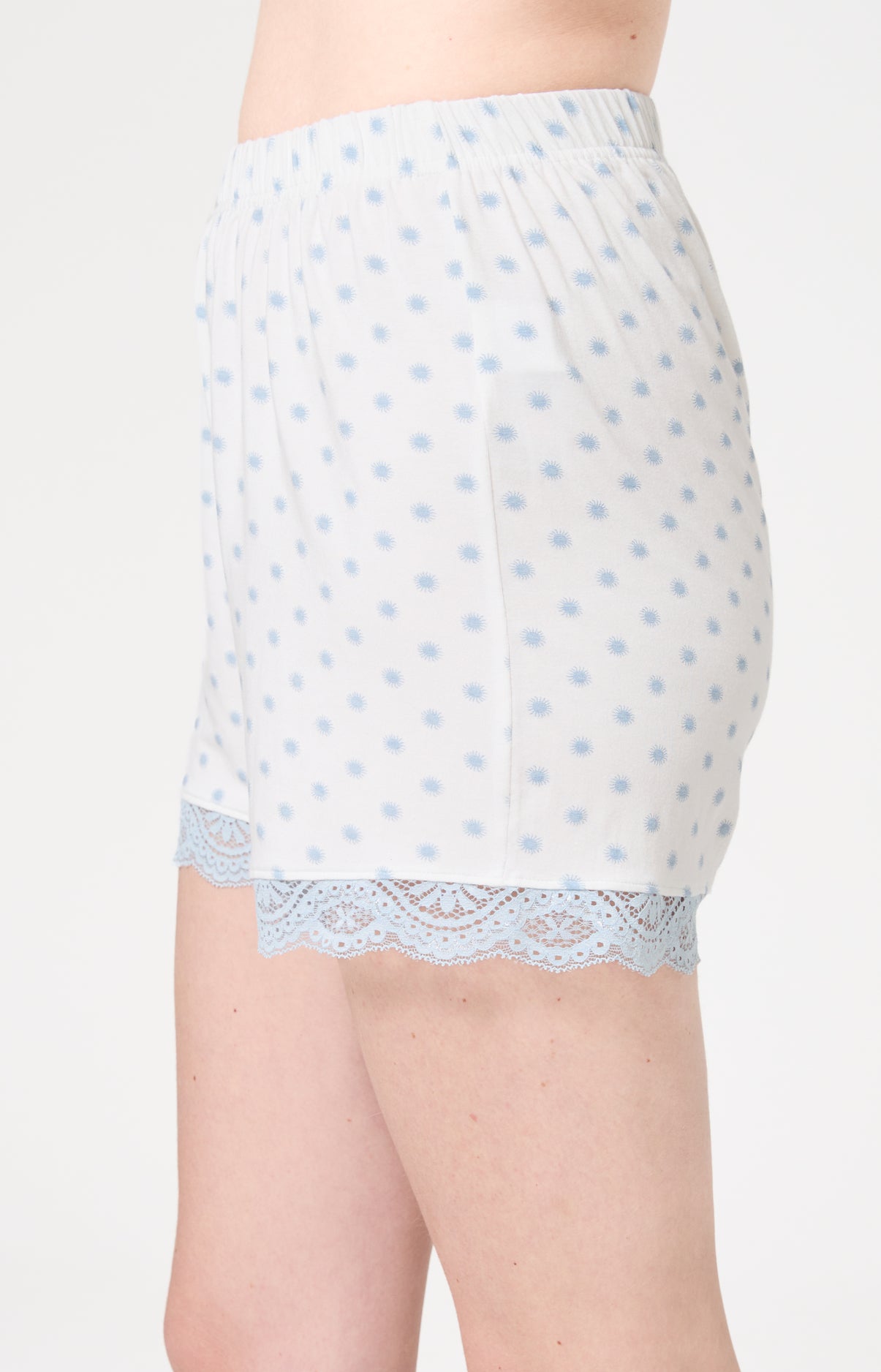 arthur-bob-soleil-short-femme-ivoire-modal-dentelle image 4