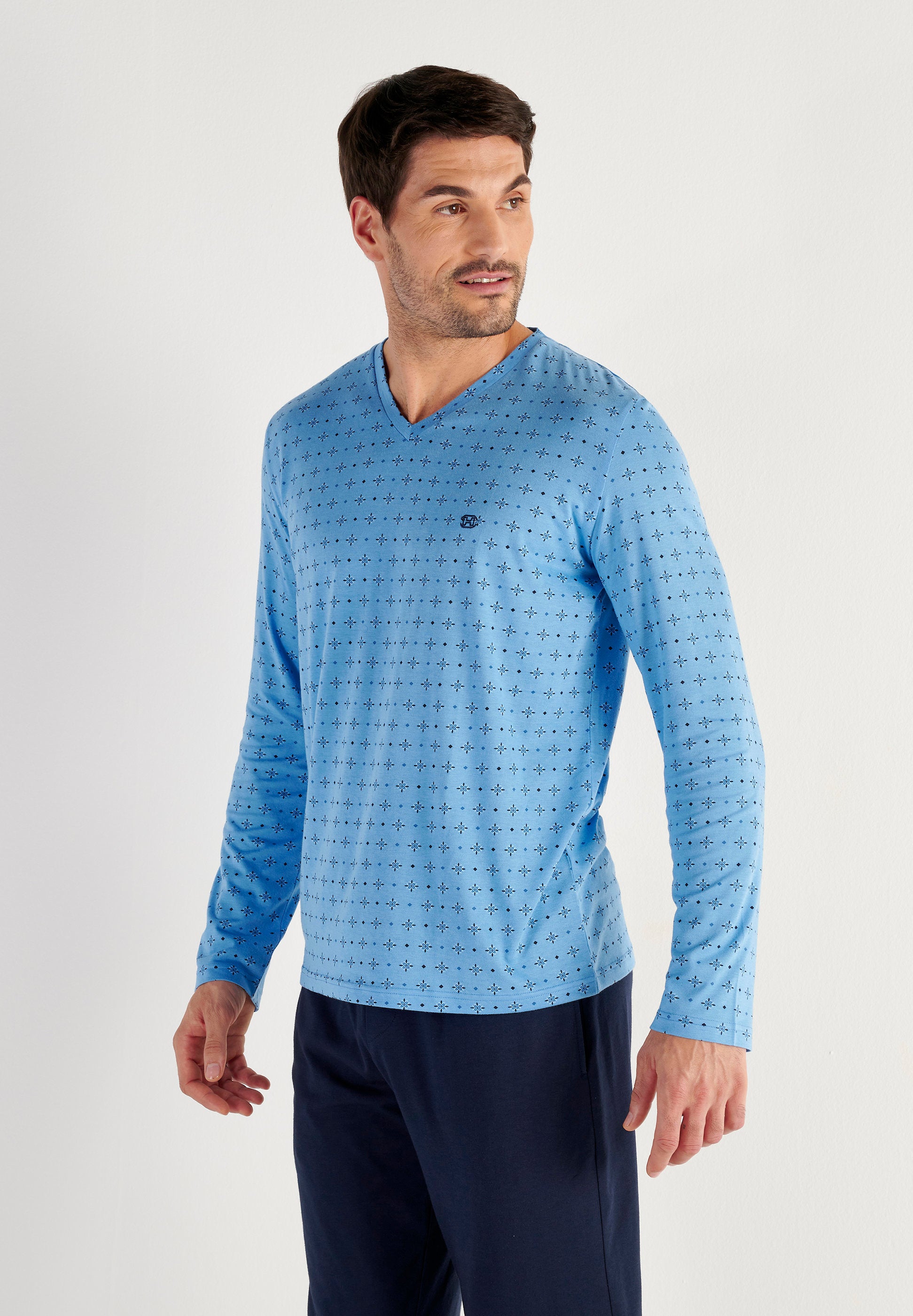 hom-modal-comfort-alan-403207-pyjama-long-homme-bleu image 2