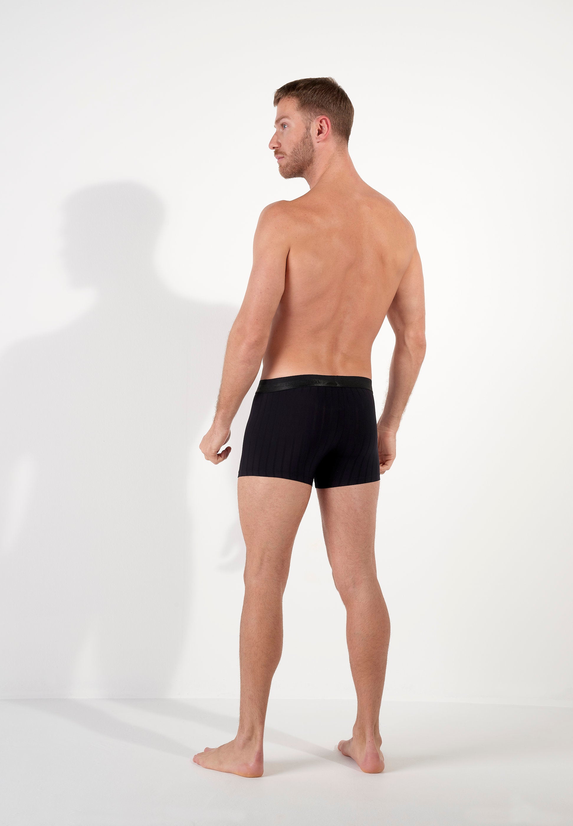 hom-chic-boxer-noir-polyamide-rayures-s-duction image 6