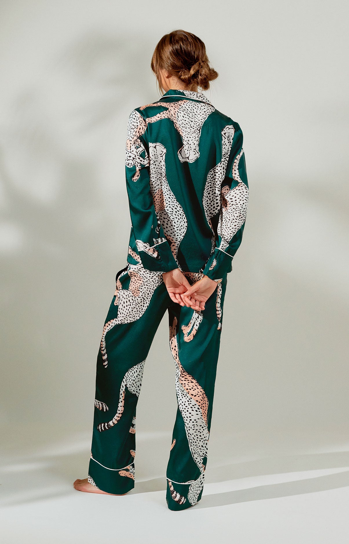 arthur-gu-pard-pyjama-femme-bouton-satin-coton-sapin image 5