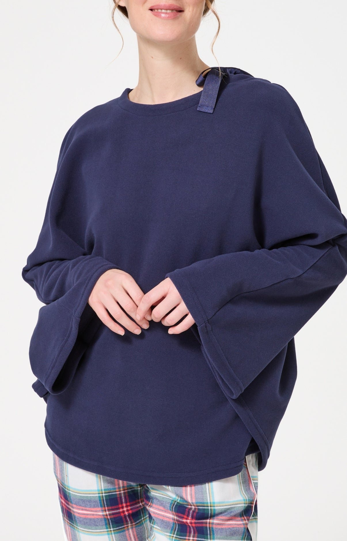 arthur-bob-marilou-poncho-femme-marine-tu-micropolaire image 2