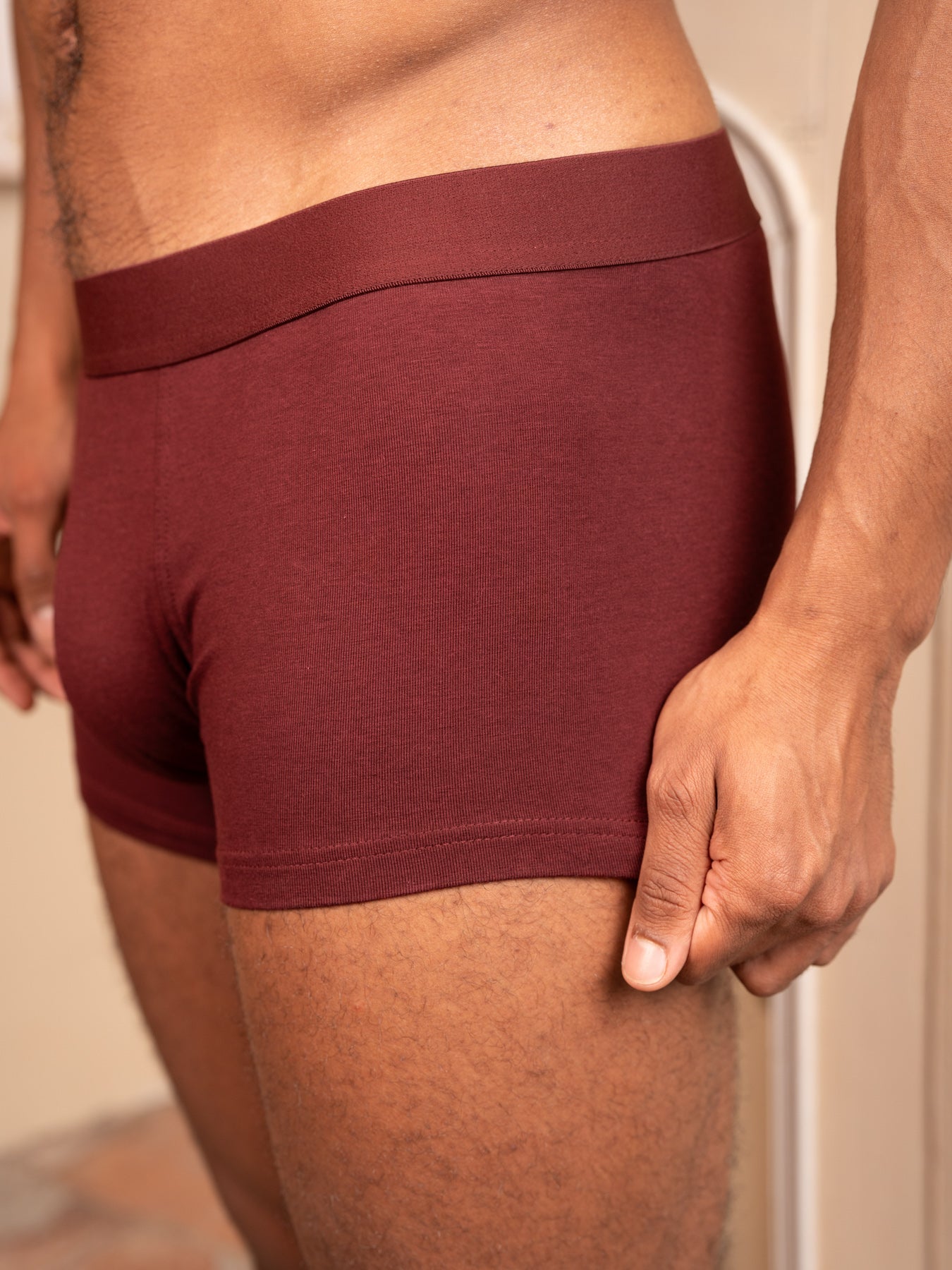 p-trone-shorty-homme-boxer-coton-bio-noir-anti-odeurs image 6