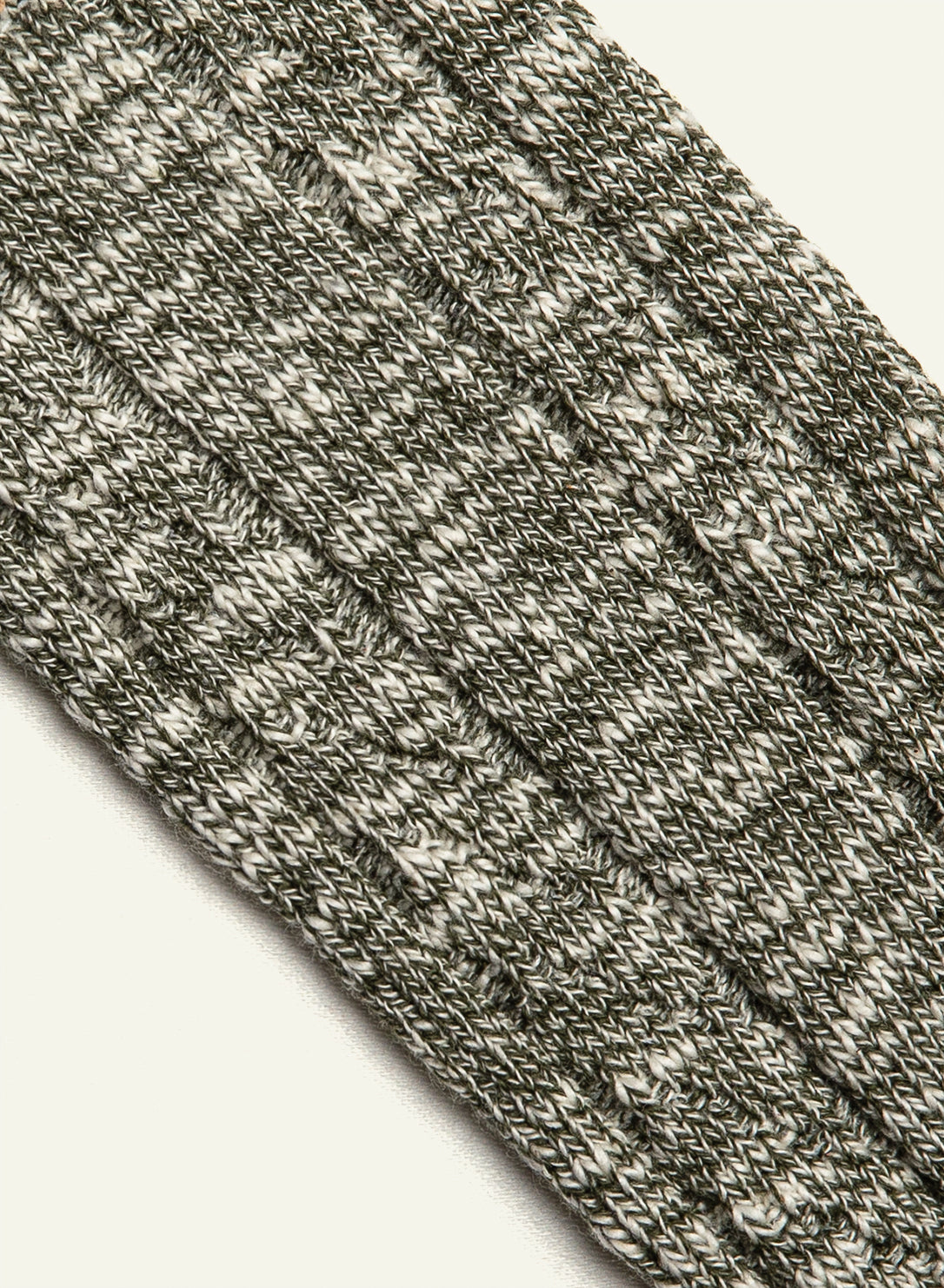 archiduchesse-cocooning-d-hiver-kaki-sombre-chaussettes-chaudes image 6