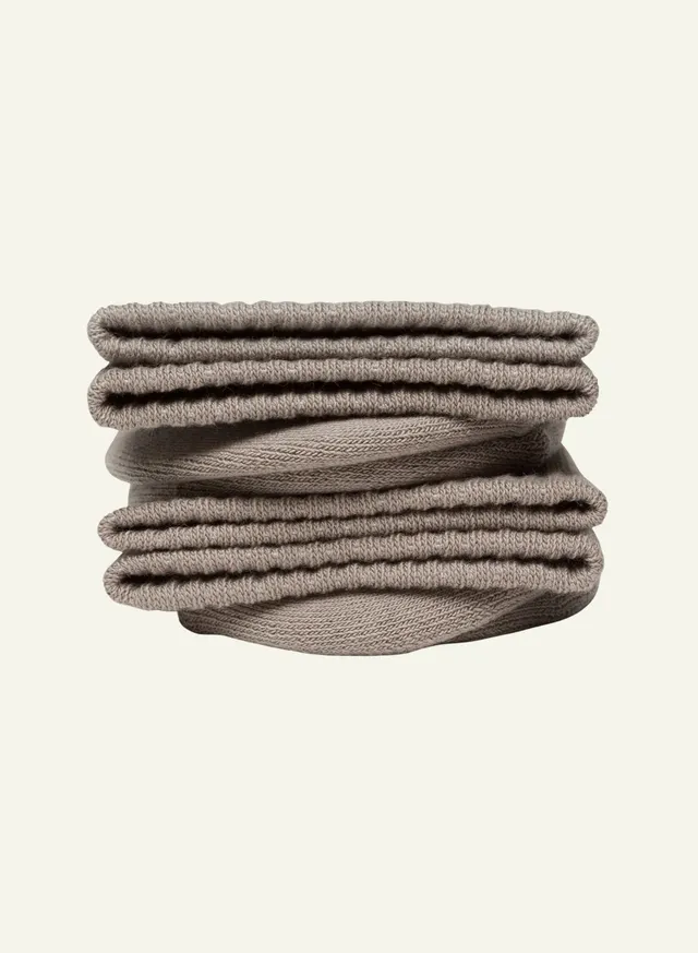 archiduchesse-bouclette-gris-cumulus-chaussettes-chaudes-courtes image 1