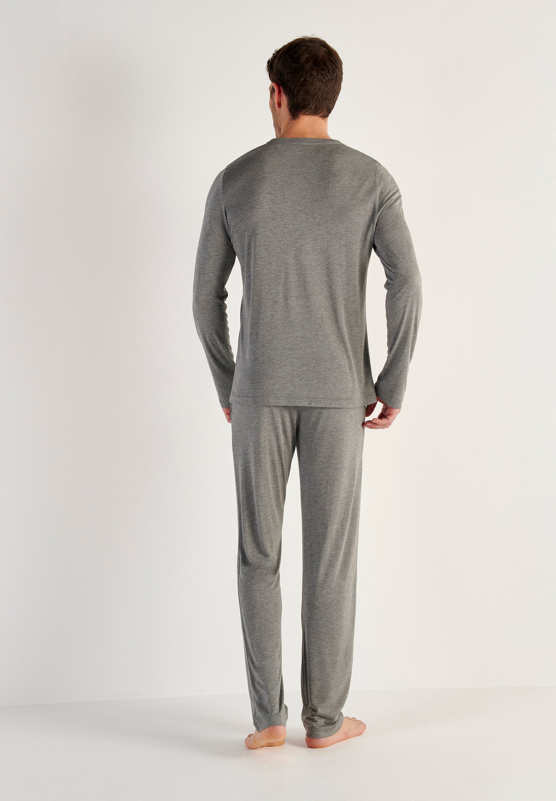 hom-modal-comfort-cocooning-402673-t-shirt-gris-modal image 6
