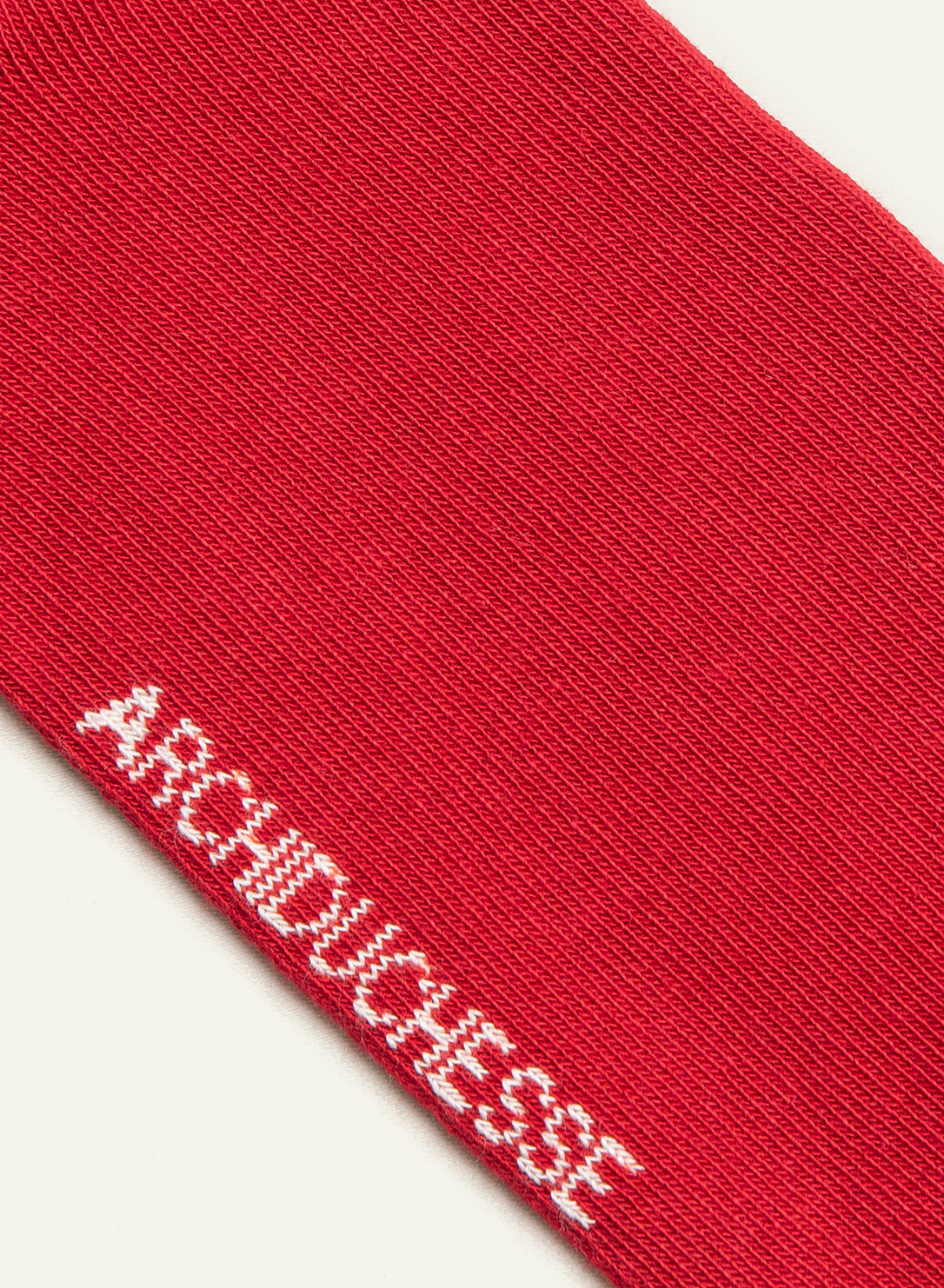 archiduchesse-fantaisie-pair-fect-match-chaussettes-courtes-rouges image 5