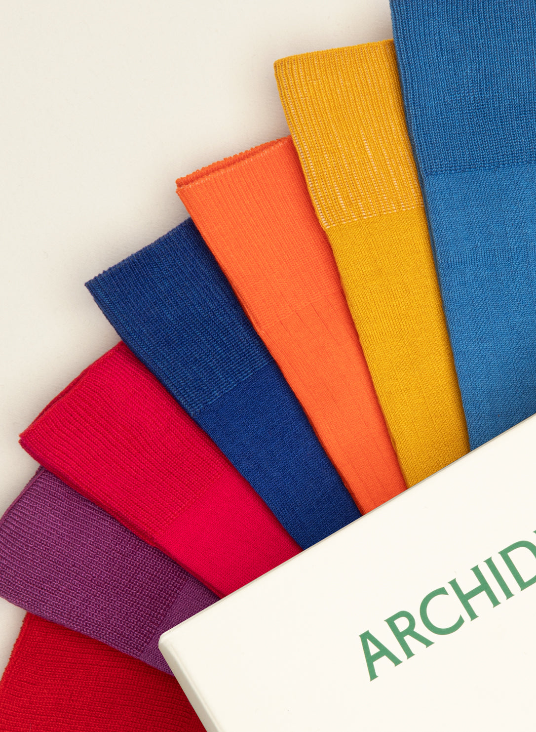 archiduchesse-de-luxe-semainier-happy-colors-chaussettes-36-41 image 3