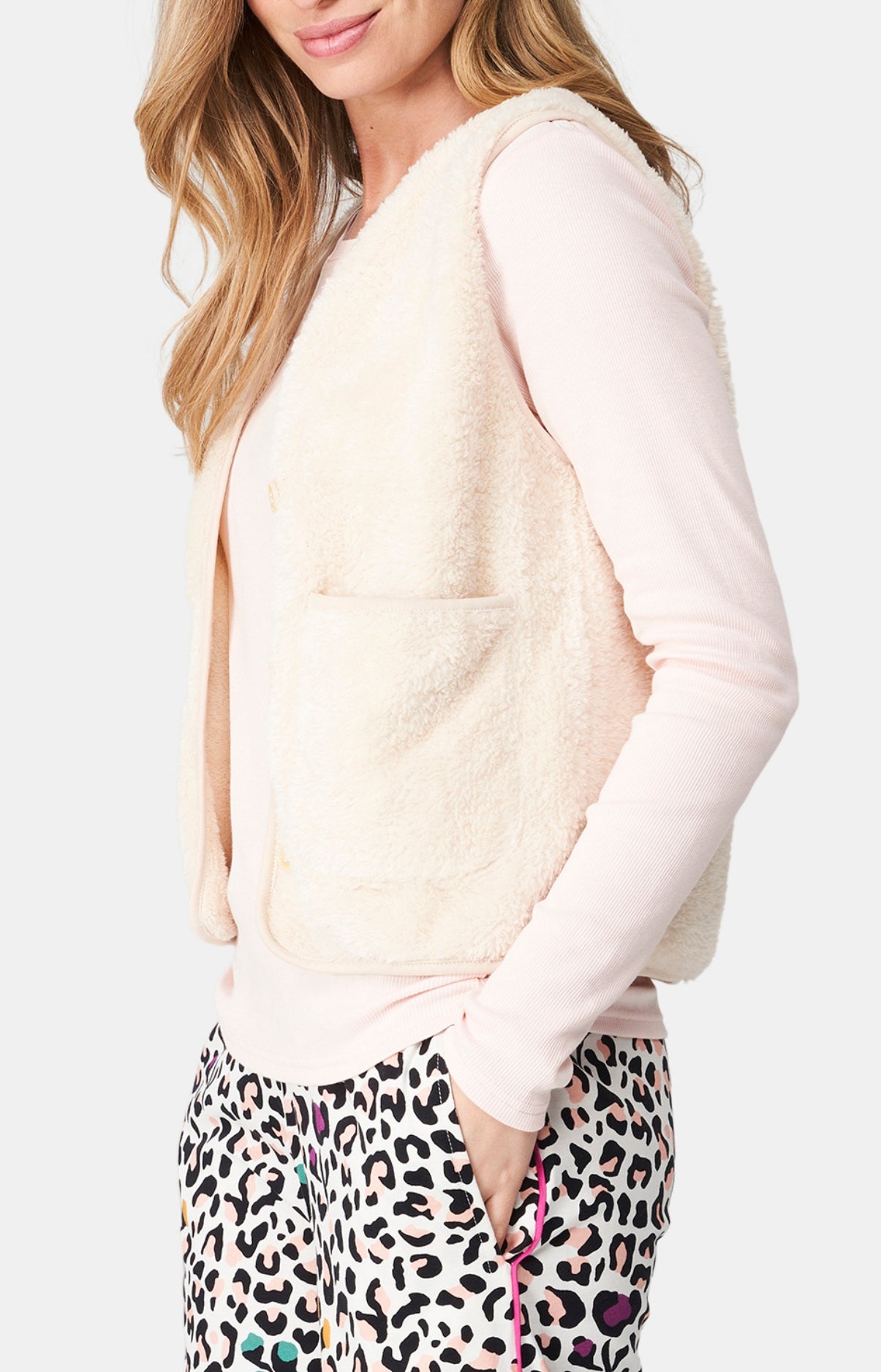arthur-bob-polaire-ivoire-veste-femme-ivoire-sans-manches image 4