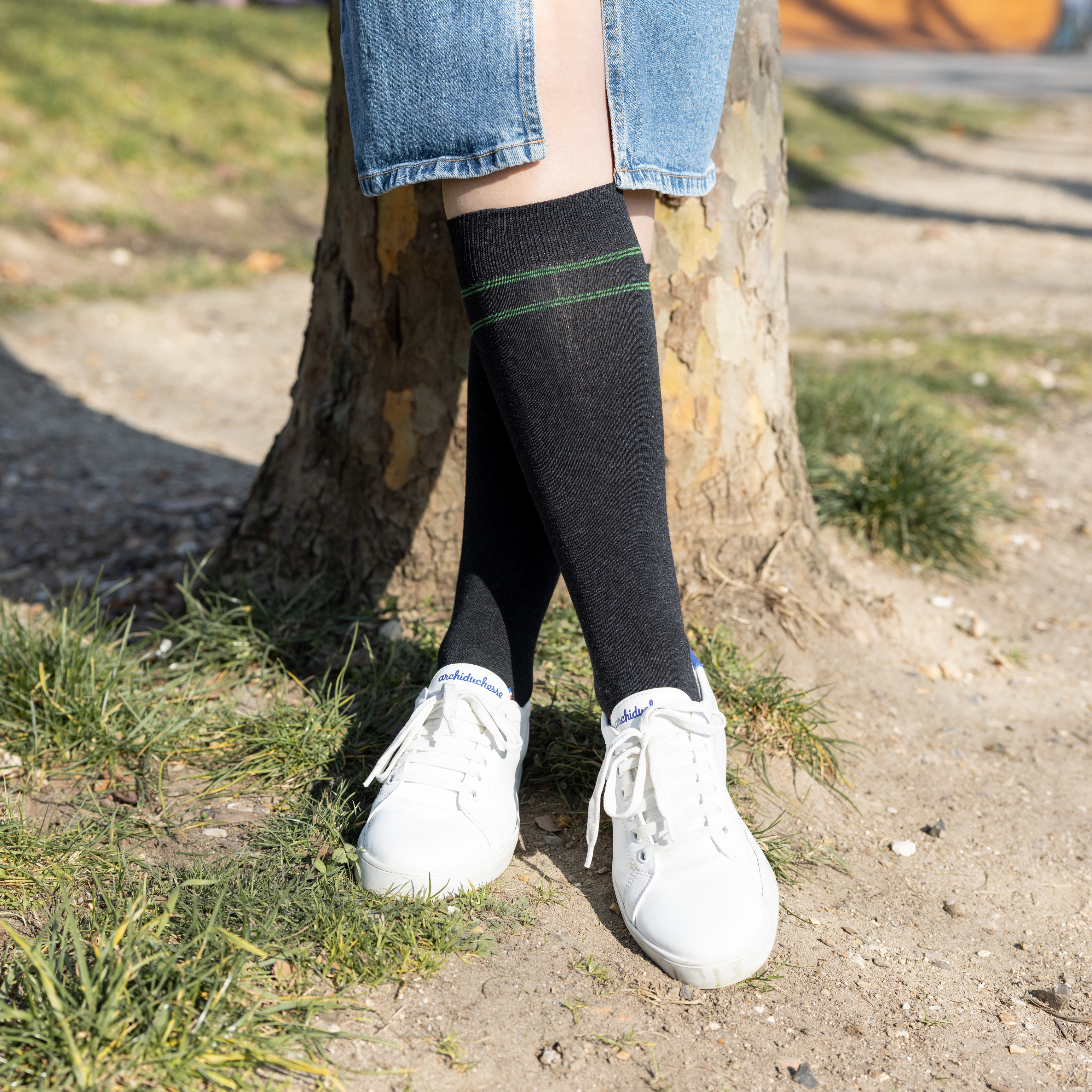 archiduchesse-recycl-e-re-n-e-chaussettes-grises-recycl-es image 3