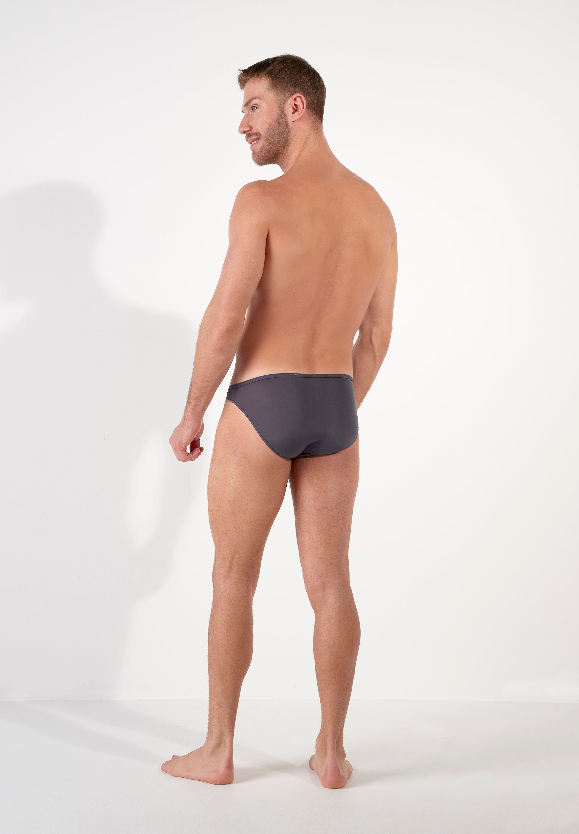 hom-plumes-micro-slip-homme-anthracite-microfibre-invisible image 6