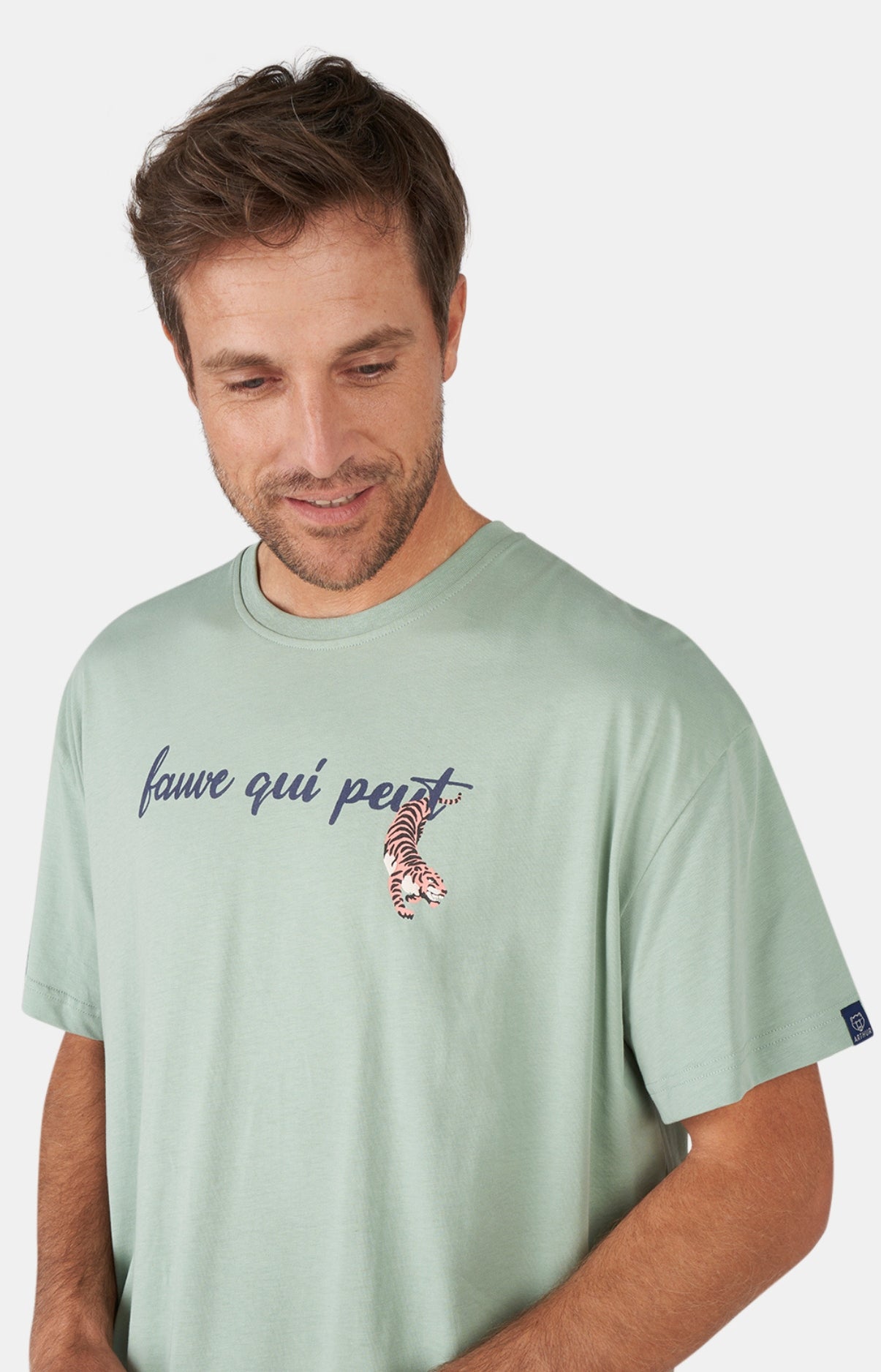 arthur-bob-fauve-qui-peut-maxi-tee-shirt-homme-kaki-bio image 2