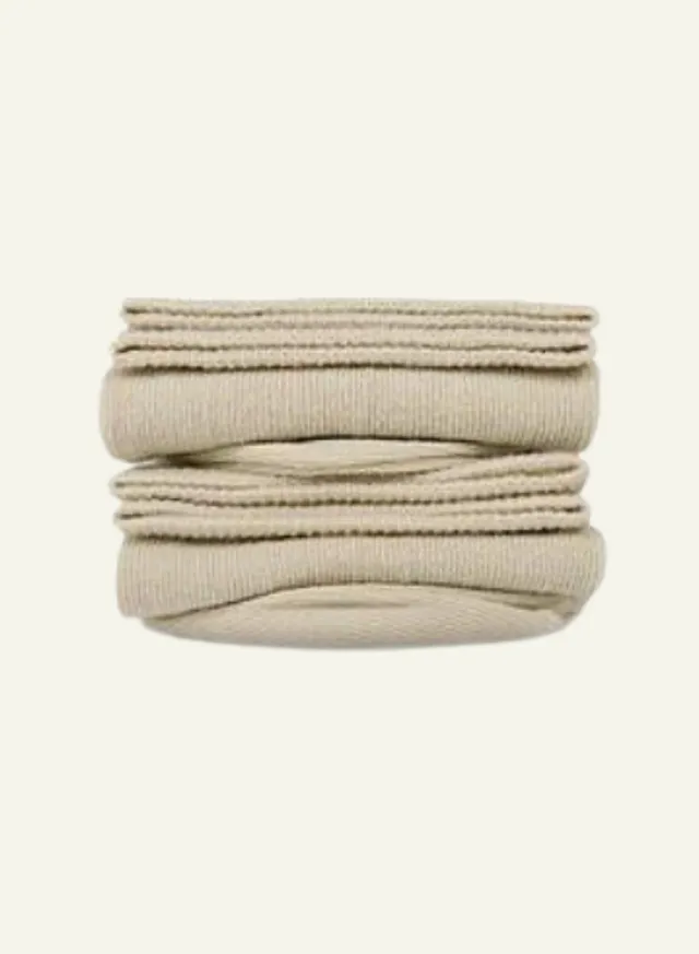 archiduchesse-de-ville-beige-bout-ficelle-chaussettes-coton image 1