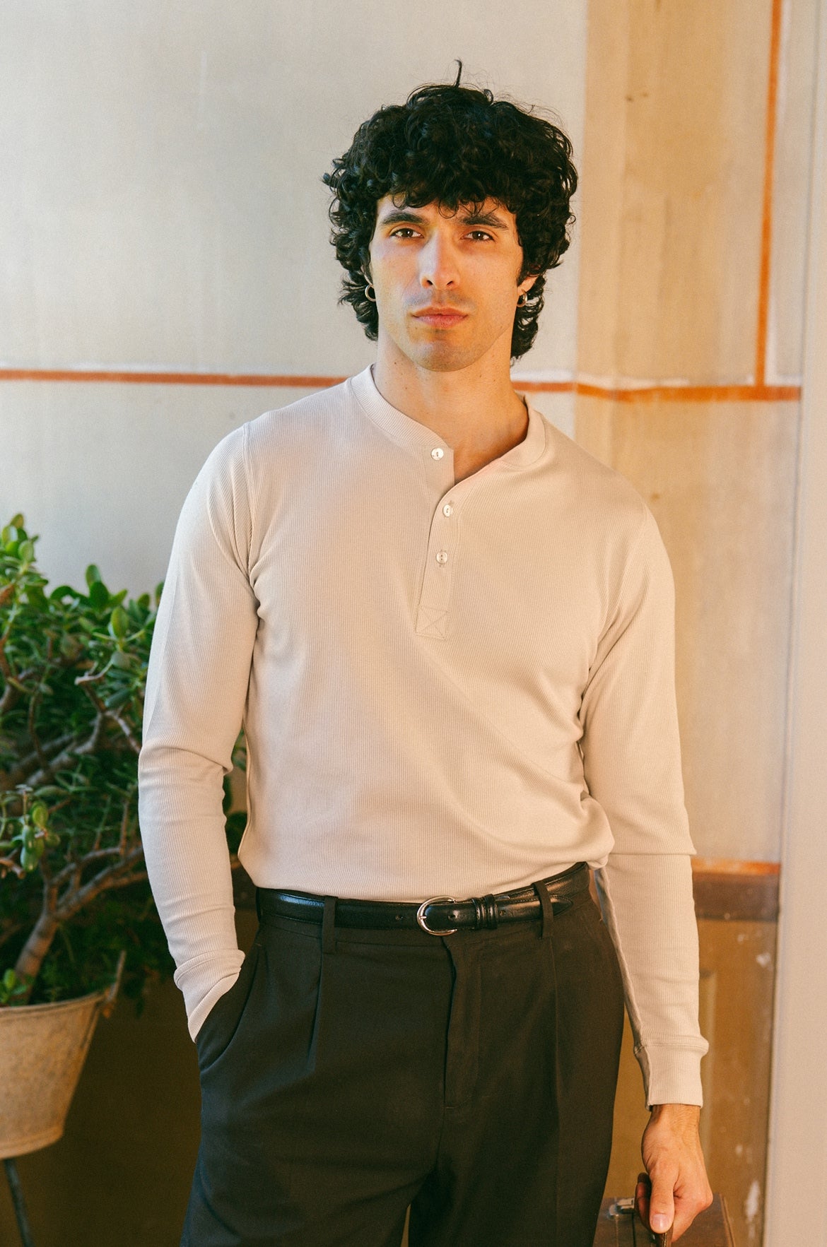 p-trone-henley-c-tel-manches-longues-noir-taille-m image 1